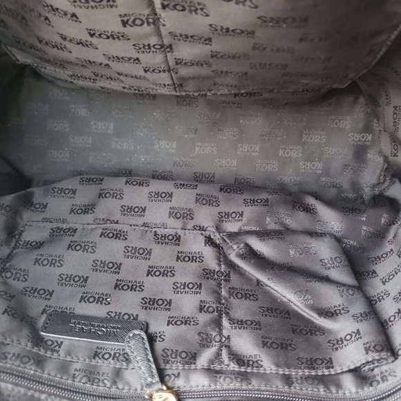 Michael Kors Tote - Picture 6 of 9